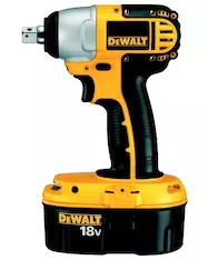 Ударный гайковерт DeWALT DC820KB