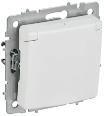 BRITE Розетка 1-местная с заземлением с защитными шторками и крышкой 16А IP20 РСбш10-3-БрАБ арктический белый IEK BR-R16-16-K91