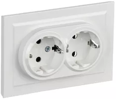 Розетка 2-местная IEK BRITE 16А в сб. РСш12-3-БрБ BR-R24-16-K01-F 