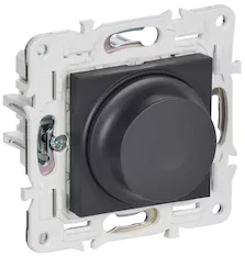 SKANDY Светорегулятор поворотный с индикацией 600Вт SK-D01T титан IEK SK-D41-0600-K48