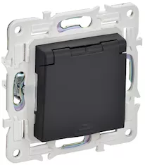Розетка 1-местная IEK SKANDY 16А IP44 SK-R11G SK-R16-16-44-K53 