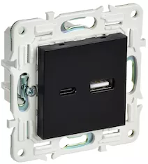 Розетка IEK SKANDY USB AC 3,1А SK-R14Bl SK-U22-D31-K02 