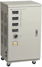Стабилизатор напряжения IEK СНИ3 IVS10-3-15000