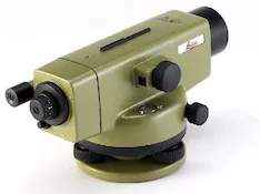 Высокоточный нивелир Leica NAK2