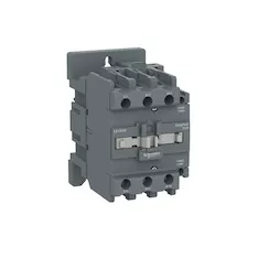 Контактор SE LC1E40Q5