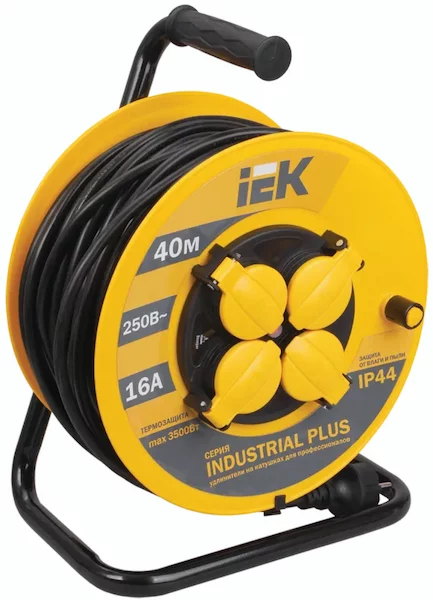 Катушка IEK УК40 2P+PE/40м 3х1,5мм2 IP44 Industrial plus