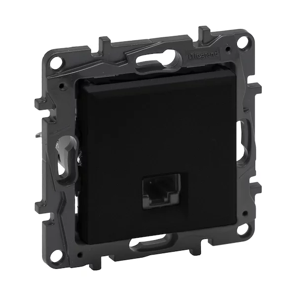Информационная розетка одинарная Niloe Step RJ45 Кат.6 UTP Чёрный