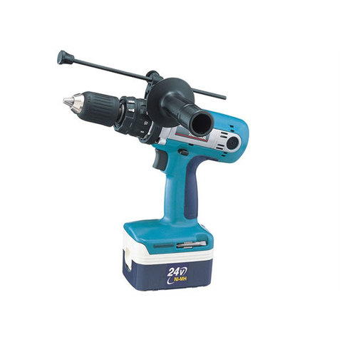 Аккумуляторная дрель-шуруповерт Makita BHP460WA