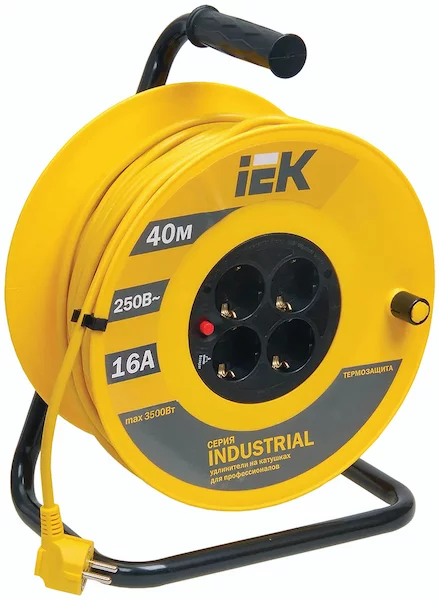 Катушка IEK УК40 2P+PE/40м 3х1,5мм2 Industrial