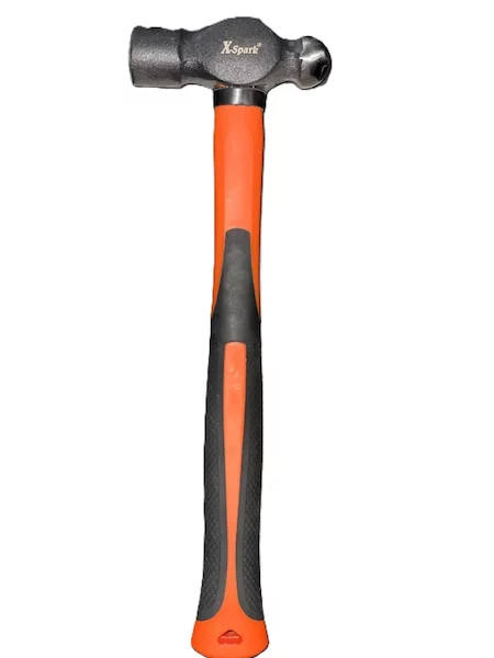 Молоток 690г X-SPARK 4205-1008